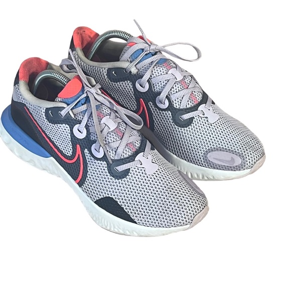 Nike Women’s RENEW RUN Running Shoes Violet/Frost/Black Size 10 CK6360-001 - Picture 2 of 12